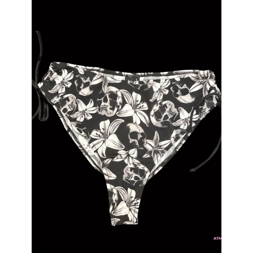 NWT Killstar Harlette's Revenge Skull Floral Pentagram Two-Piece Bikini LG - Picture 11 of 16